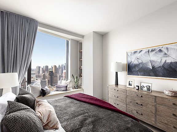 5th image of 11 Hoyt St #55A