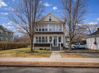 65 Stearns Ter, Chicopee, MA 01013
