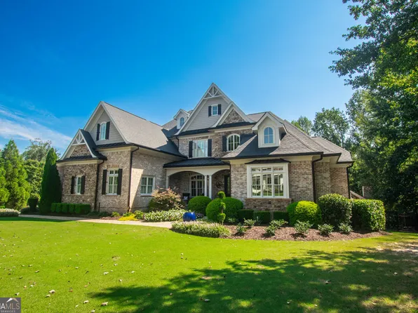 1713 Oconee Springs Dr, Statham, GA 30666