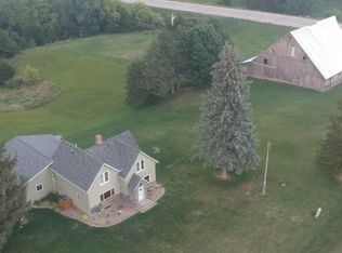 2973 320th St, Chelsea, IA 52215