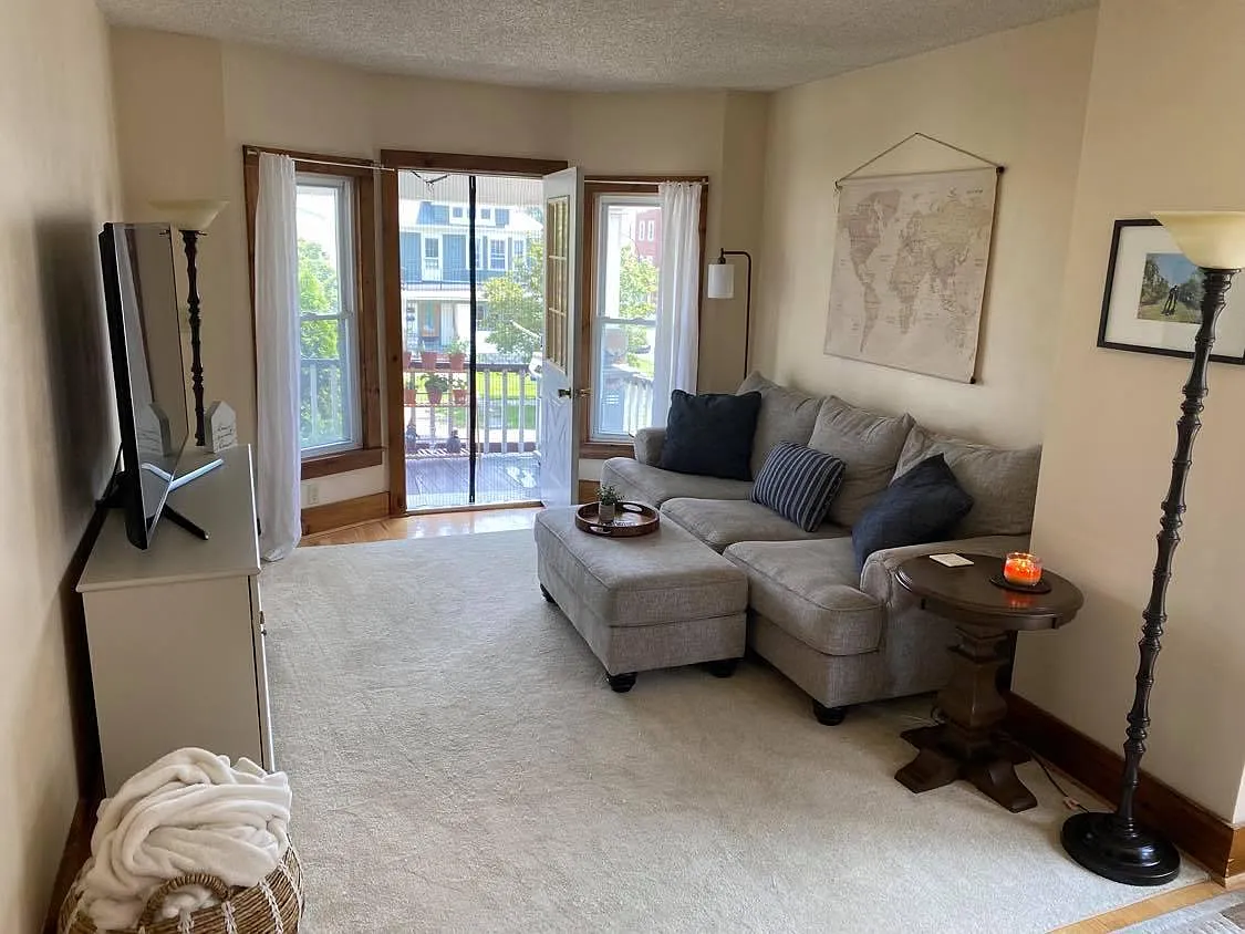 398 Colvin Ave — Photo 4