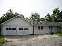 2nd image of 1916 Cedar Cliff Dr