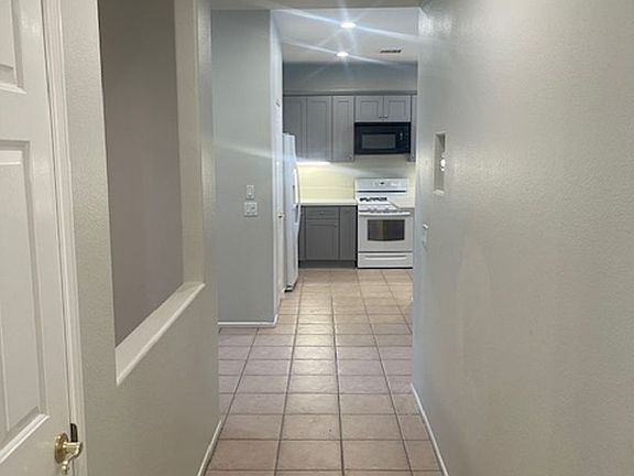 2nd image of 29788 Calle Tampico