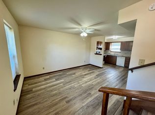 711 S Foster Ave, El Reno, OK 73036