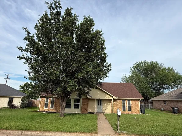 144 Hollie Cir, Sulphur Springs, TX 75482