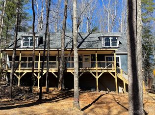 158 Cascade Ridge Rd, Fairview, NC 28730