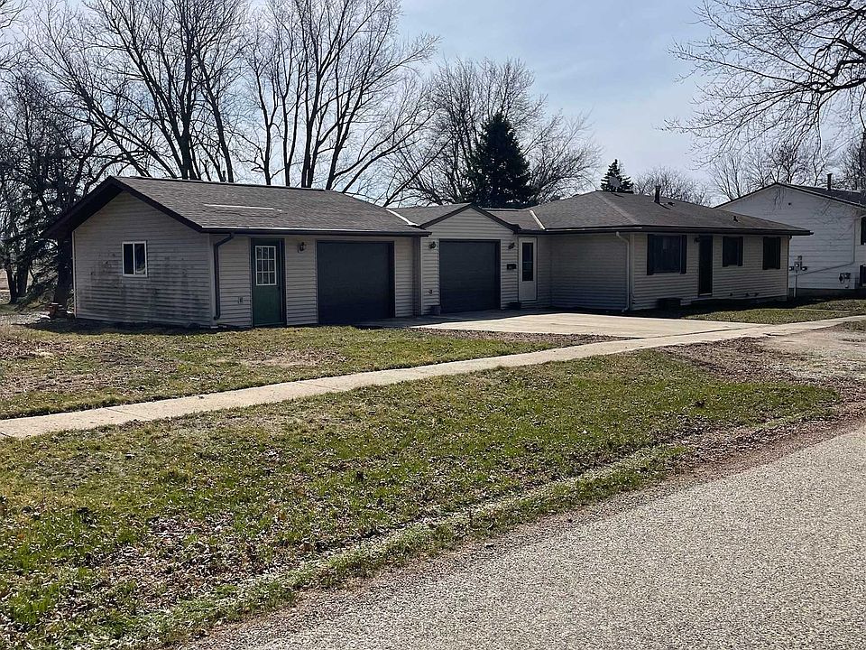 674 Poplar St, Ocheyedan, IA 51354 Zillow