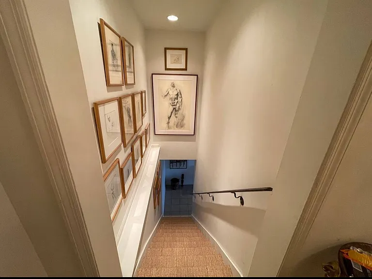 637 Battery Pl #1 — Photo 23