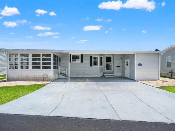 116 Mount Isle Ave NE #116, Saint Petersburg, FL 33702
