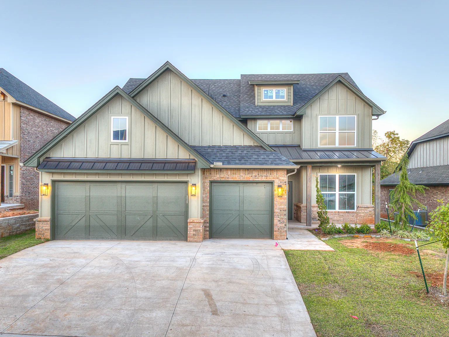 5 bed, 2698 sqft, $3,580 — Photo 3