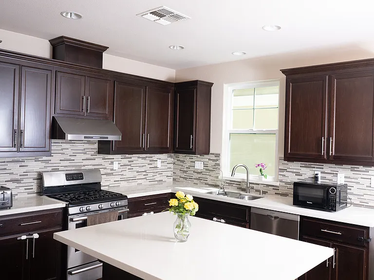 2178 Panorama Ct — Photo 6