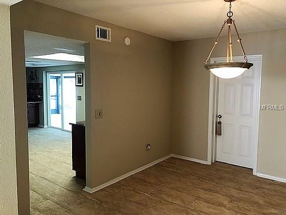 5th image of 1410 Woodstork Dr
