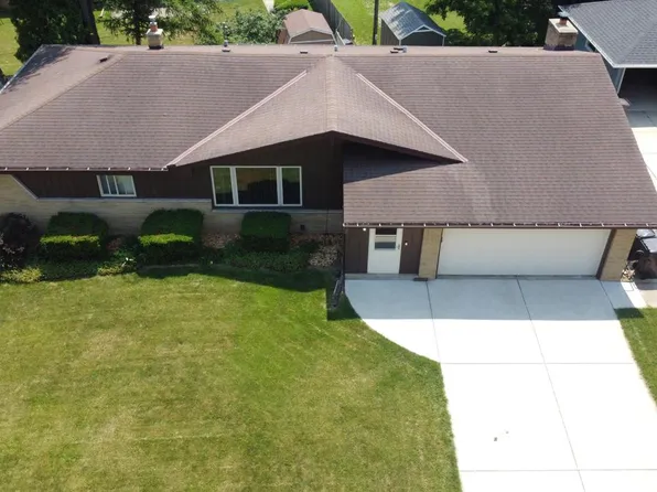 1773 Juniper CIRCLE, South Milwaukee, WI 53172