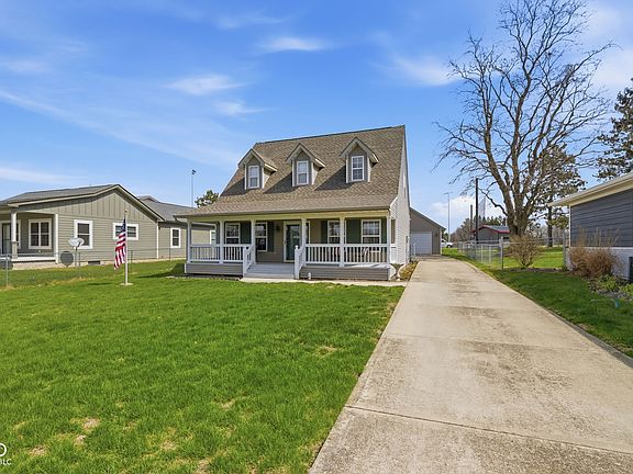 2nd image of 24155 Hinesley Rd