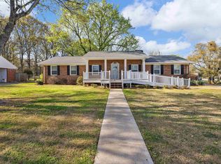 304 Caston Dr, Boiling Springs, SC 29316