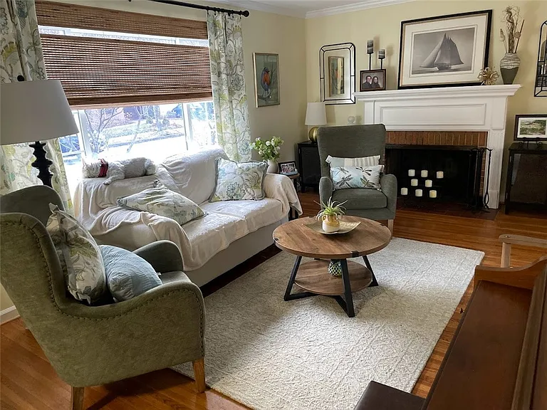 50 Greenview Dr — Photo 17
