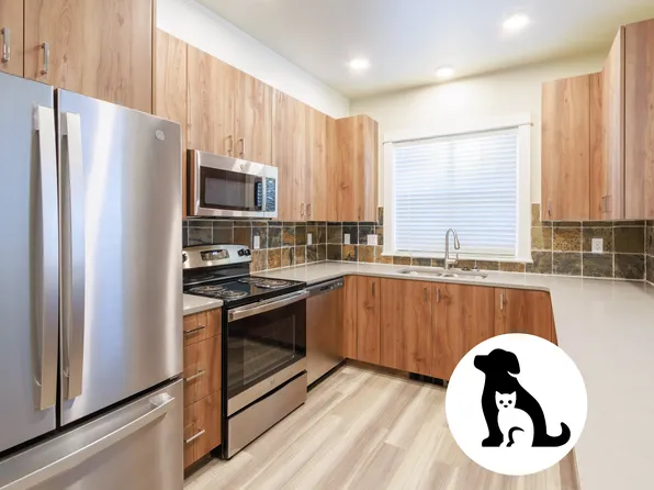 1016 NW 23rd St #1, Corvallis, OR 97330