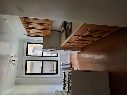 Rented by Premier One Realty LLC | media 1