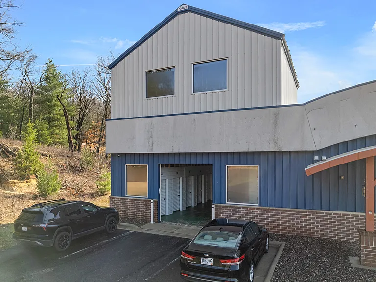 23056 Aspen Ave — Photo 11