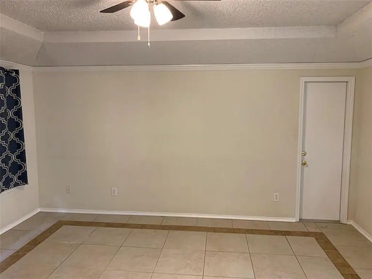 511 Essex Pl — Photo 14