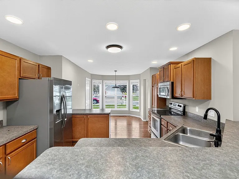 5841 Cottage Cir — Photo 24