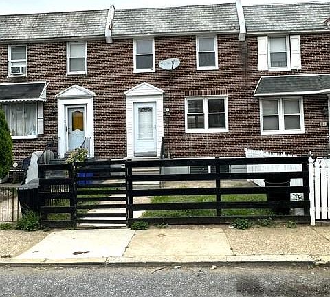 2nd image of 2943 Elbridge St