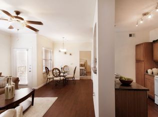 901 Wilson Rd, Conroe, TX 77301