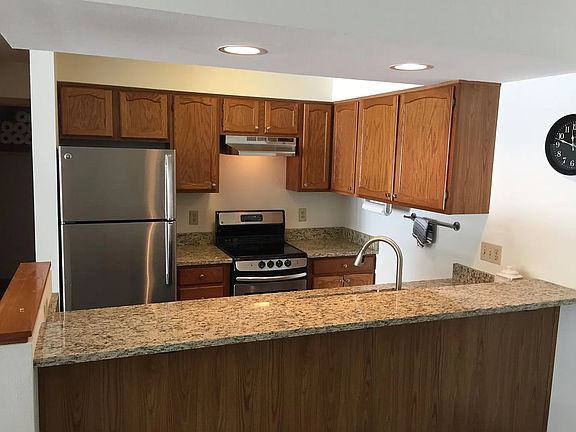 5th image of N64W24385 Ivy Ave #7