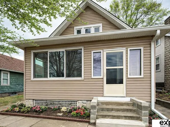 1536 S 24th St, Omaha, NE 68108