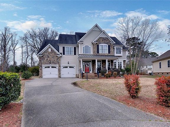 2nd image of 206 Marshall Ln