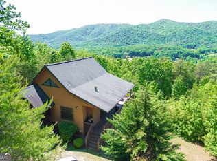 388 Farmette Dr, Cleveland, GA 30528