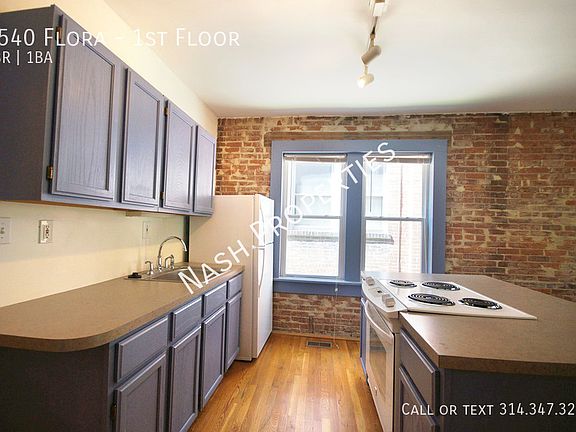 3rd image of 4540 Flora Ave #1
