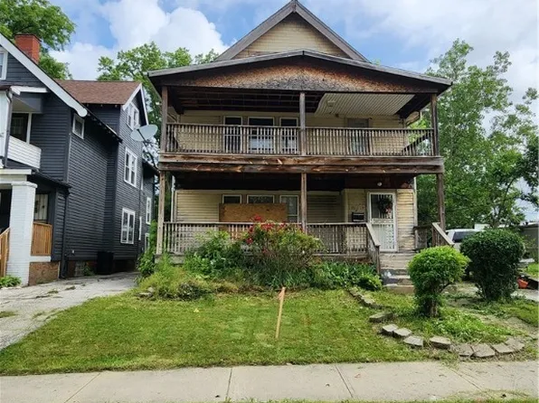 13511 Shaw Ave, East Cleveland, OH 44112