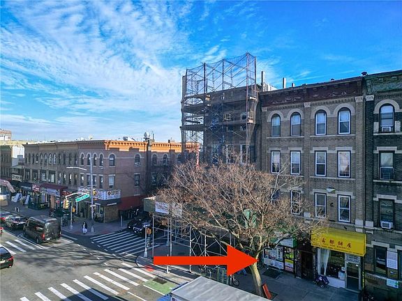 4th image of 5905 4th Ave