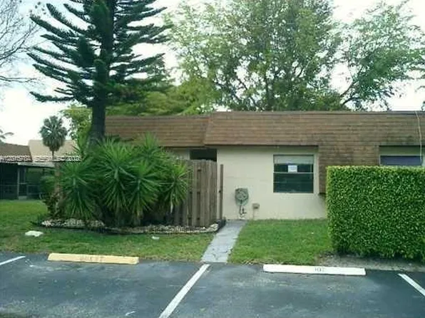 5702 Swordfish Cir, Fort Lauderdale, FL 33319