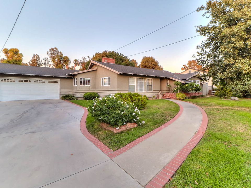 1st image of 10515 Cliota St