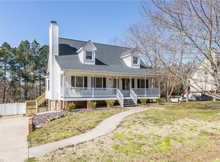 210 Fairystone Ln, Lexington, NC 27295