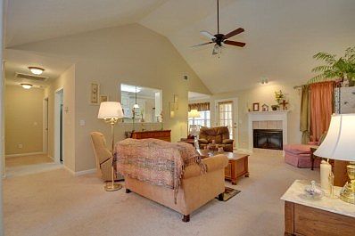5th image of 1096 Ackerman Dr