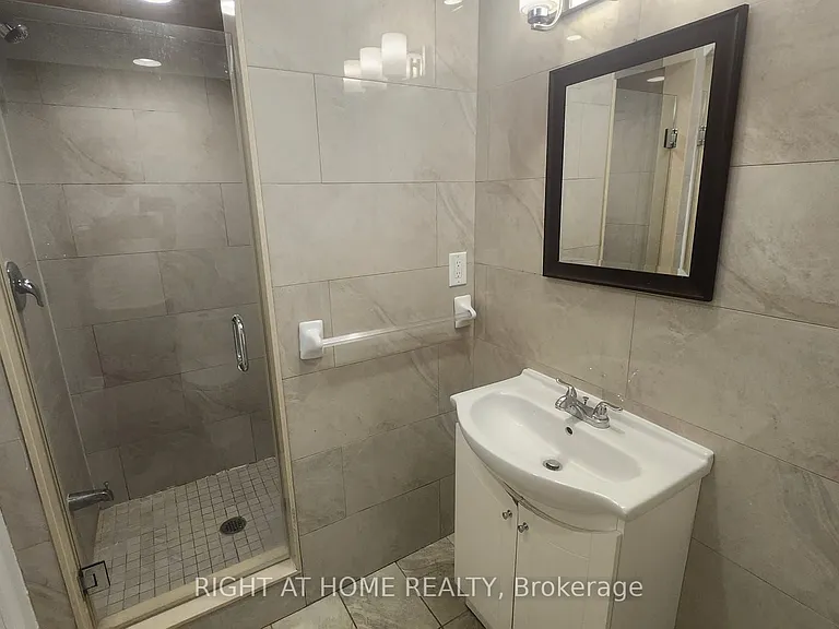 1 Via Avellino Rd #BASEMENT — Photo 27