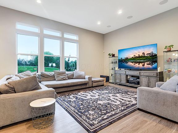 5th image of 5203 Meadowsview Ln