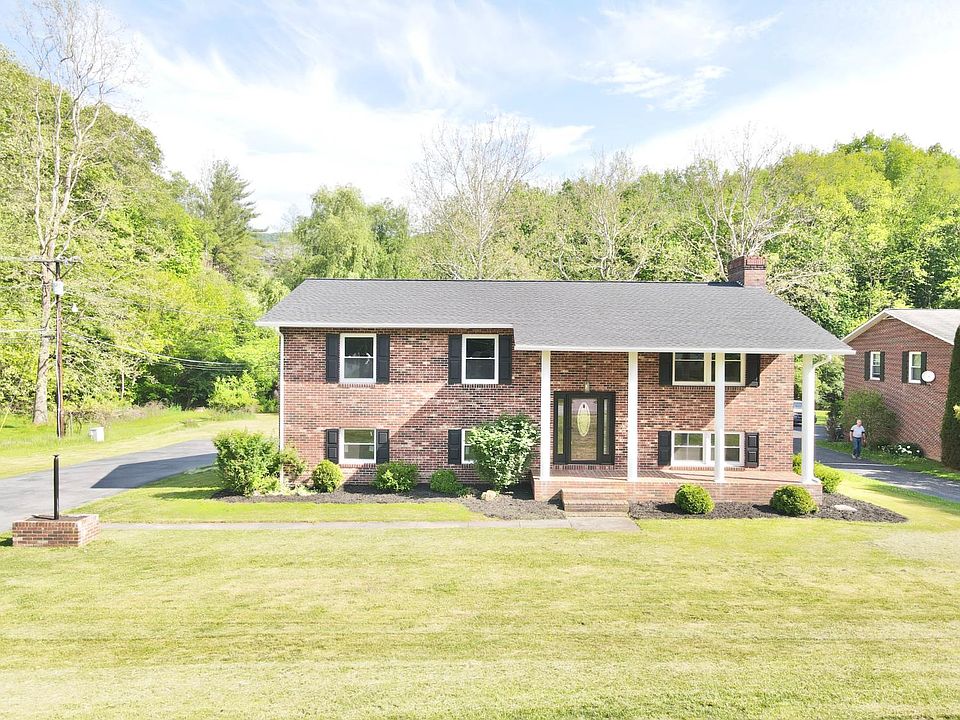 1st image of 314 Parkview Dr