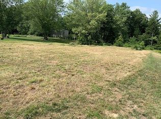 1001 Oak Grove Ct, Crown Point, IN 46307