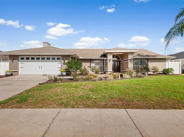 7330 Gunstock Dr, Lakeland, FL 33809