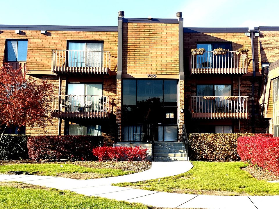 1st image of 705 Tipperary Ct APT 3D