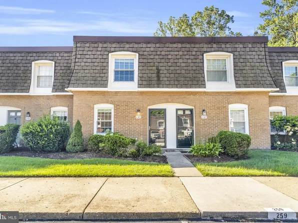 8105 Kingsway Ct #259, Springfield, VA 22152