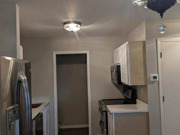 Looking towards kitchen