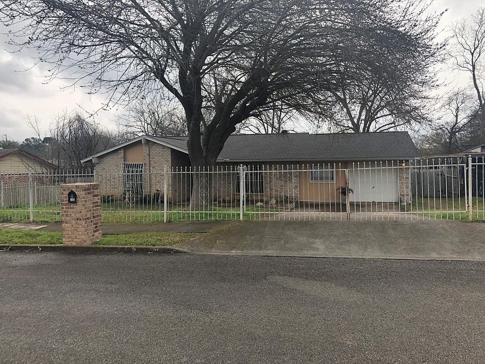 1st image of 5106 Staplehurst St