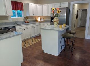 307 Old Point Ave, Hampton, VA 23669