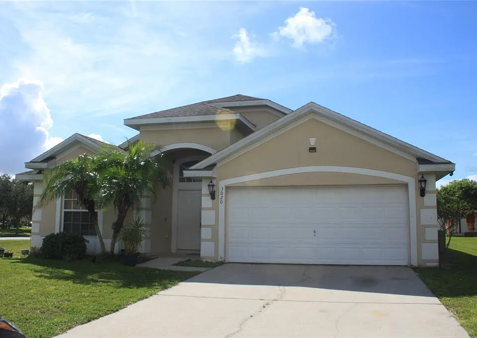3020 Eagle Crossing Dr