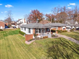 2704 Greenway Rd, Ashland, KY 41102